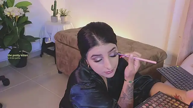 Snapshot of _Linoshka_1 chatting on 02.13.26 Linoshka 1 online show from 02.13.26