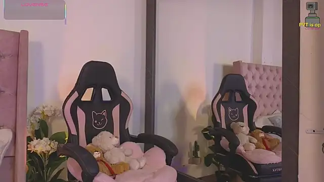 Snapshot of _Linoshka_1 chatting on 03.13.26 Linoshka 1 online show from 03.13.26