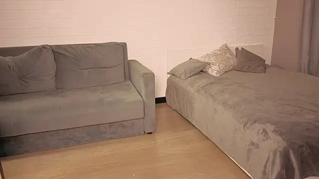 Ashley-Urban online show from 11.10.25