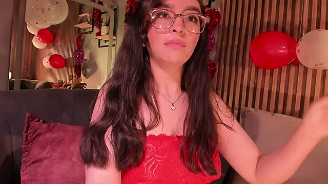 Eva Macalliter online show from 02.15.26