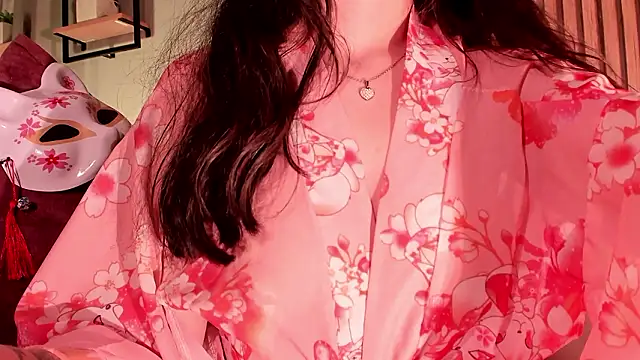 Eva Macalliter online show from 02.22.26