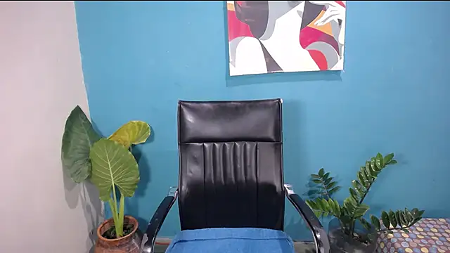 Snapshot of Sunny_rayz_ chatting on 12.05.25 Sunny rayz online show from 12.05.25