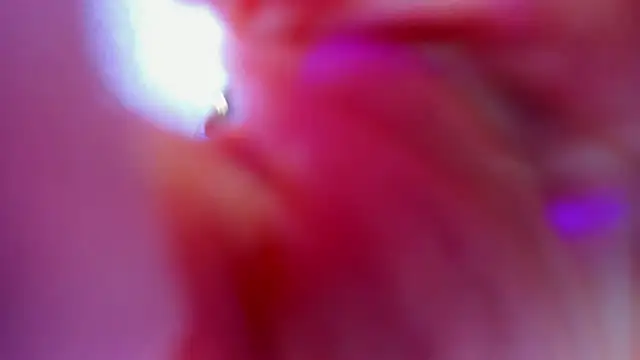 Snapshot of HornySlut69_ chatting on 11.15.25 HornySlut69 online show from 11.15.25