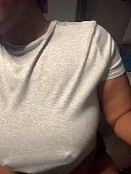 SweetHoneyBunz online show from 09.26.25