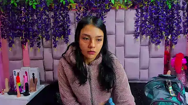 Snapshot of Bich_Anal_ chatting on 01.07.25 Bich Anal  online show from 01.07.25