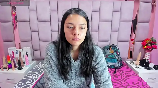 Snapshot of Bich_Anal_ chatting on 03.21.25 Bich Anal  online show from 03.21.25