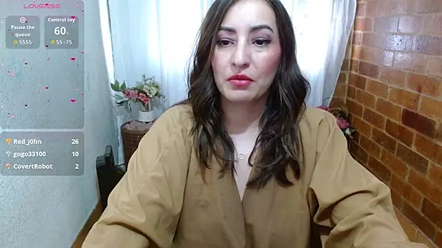 Snapshot of rashellroses22 chatting on 12.15.25 rashellroses22 online show from 12.15.25