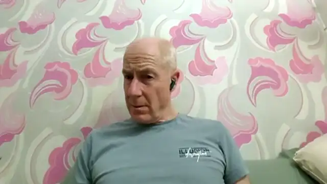 jiggy77777 online show from 02.04.26