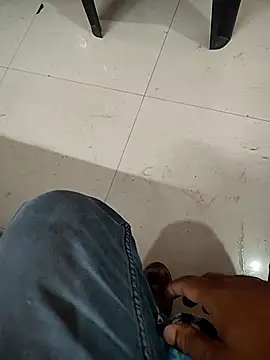 COUPLLE VILLAGE online show from 03.10.25