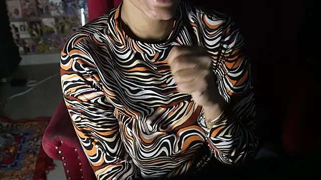 -AyeshaSinghania- online show from 01.20.25