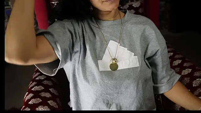 -AyeshaSinghania- online show from 03.06.25