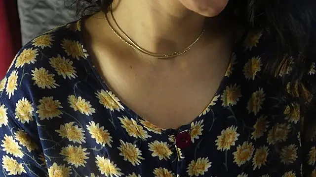 -AyeshaSinghania- online show from 09.11.25