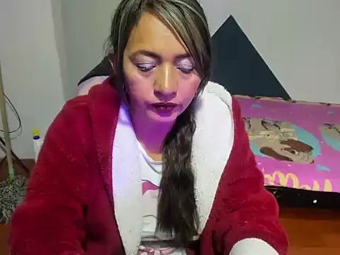 daleska ayala 1 online show from 10.23.25