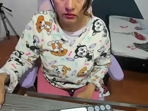 daleska ayala 1 online show from 10.30.25