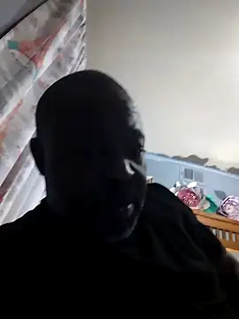 Snapshot of macnificent1fr chatting on 12.02.24 macnificent1fr online show from 12.02.24