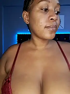 Snapshot of Toya_P chatting on 01.24.25 Toya P online show from 01.24.25