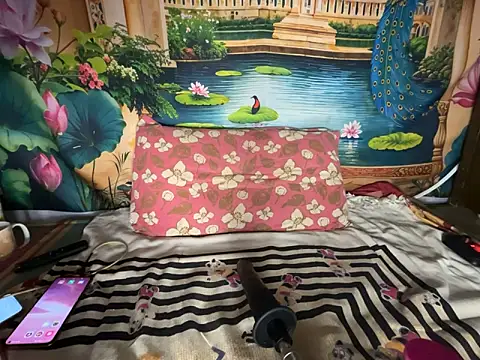 JASMINE1122 online show from 10.31.25