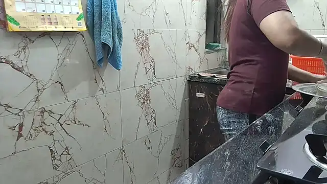 Snapshot of bhabhisexxy_880 chatting on 11.04.25 bhabhisexxy 880 online show from 11.04.25