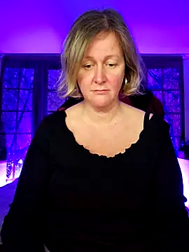 MarleneBloem online show from 02.13.25