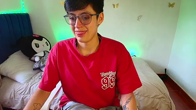 9 Fernanda 9 online show from 04.07.26