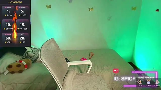 9 Fernanda 9 online show from 04.18.26