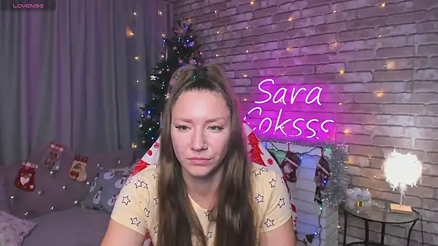 Snapshot of SarahCoksss chatting on 12.15.24 SarahCoksss online show from 12.15.24