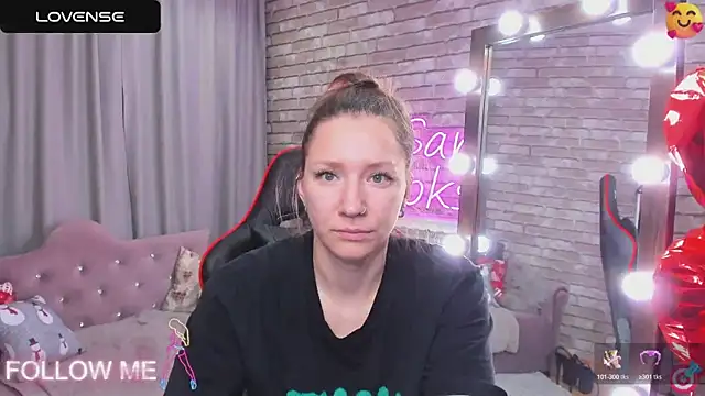 Snapshot of SarahCoksss chatting on 03.04.25 SarahCoksss online show from 03.04.25