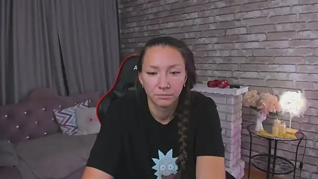 Snapshot of SarahCoksss chatting on 10.16.25 SarahCoksss online show from 10.16.25