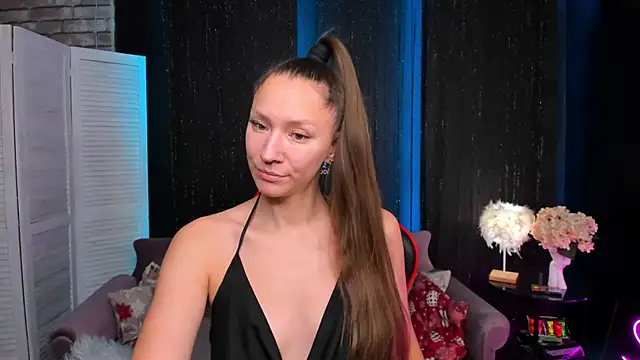 Snapshot of SarahCoksss chatting on 11.26.25 SarahCoksss online show from 11.26.25