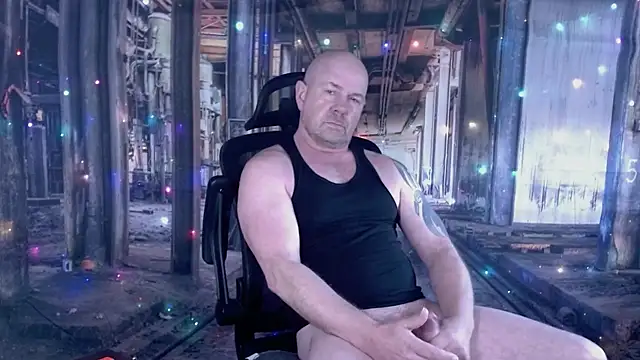 ManlyPrisonGuy online show from 12.17.25