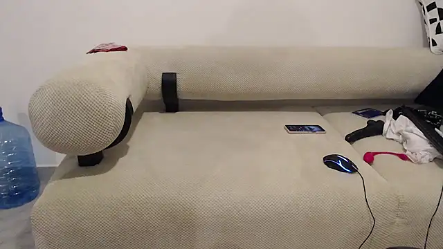 CurvyGlass online show from 12.19.25