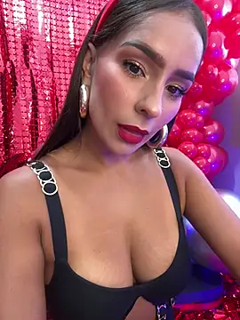 Mau White online show from 02.10.25