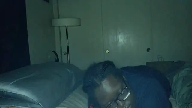 Yagurl  west online show from 01.13.25