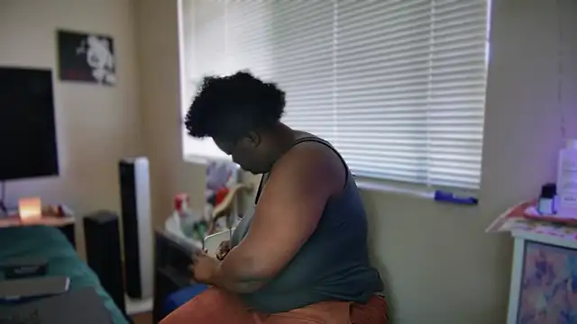 Yagurl  west online show from 02.05.25