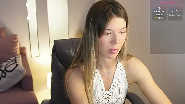 viviann evans online show from 03.12.26