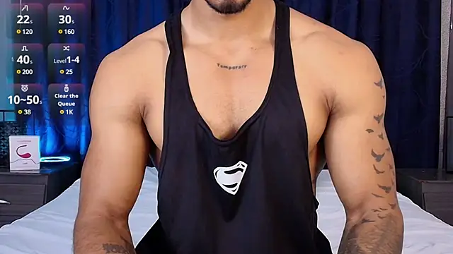 Snapshot of Manolo_Hot1 chatting on 03.05.25 Manolo Hot1 online show from 03.05.25