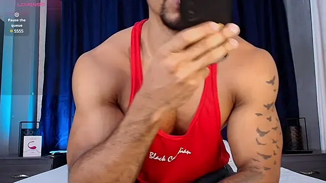Snapshot of Manolo_Hot1 chatting on 03.13.25 Manolo Hot1 online show from 03.13.25