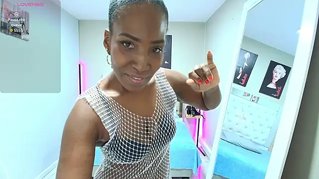 kimmturner online show from 03.24.26