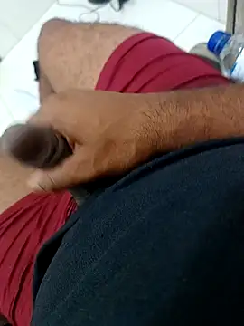 Snapshot of Mailsonp chatting on 02.15.26 Mailsonp online show from 02.15.26