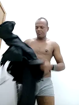 Snapshot of Mailsonp chatting on 02.24.26 Mailsonp online show from 02.24.26