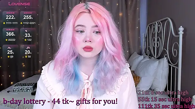   KawaiiYuki   online show from 03.01.25