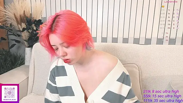   KawaiiYuki   online show from 11.27.25