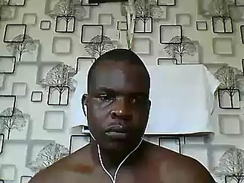 Snapshot of Chumba_001 chatting on 12.25.24 Chumba 001 online show from 12.25.24