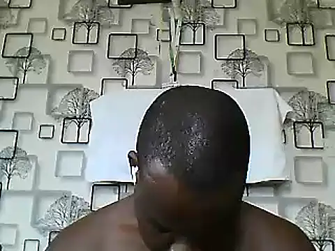 Snapshot of Chumba_001 chatting on 02.04.25 Chumba 001 online show from 02.04.25