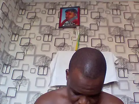 Chumba 001 online show from 04.27.26