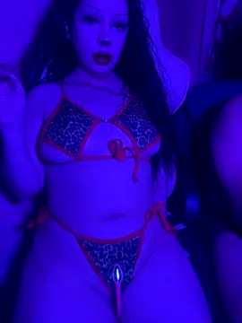 Snapshot of Katalinastarr chatting on 10.04.25 Katalinastarr online show from 10.04.25