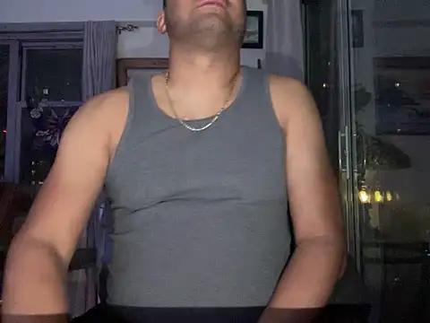 Snapshot of ThickDick_Daddy chatting on 04.26.26 ThickDick Daddy online show from 04.26.26