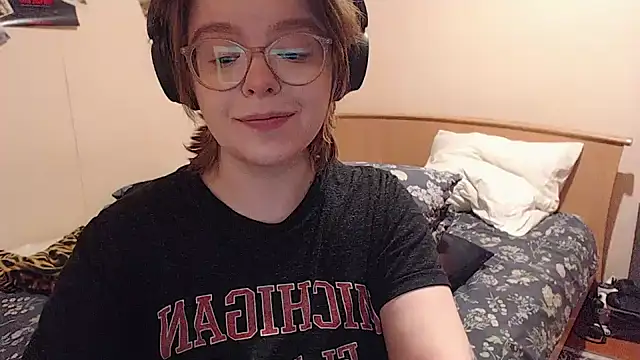 Chmiri cb online show from 11.29.25