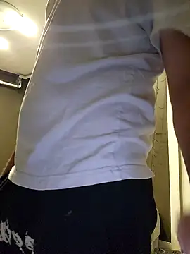 xxTheQuietGuyxx online show from 10.04.25