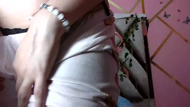 nadescomthxx online show from 02.25.25